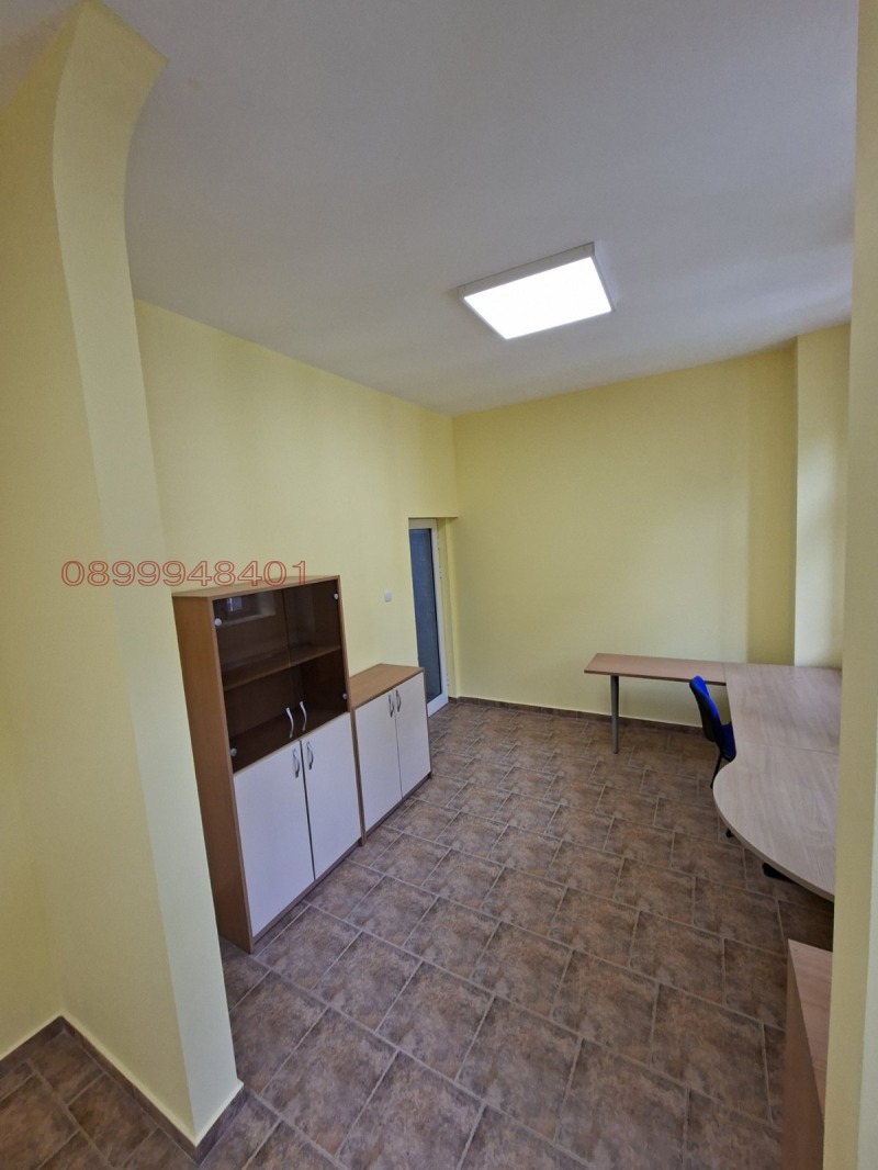 Дава под наем ОФИС, гр. Провадия, област Варна, снимка 6 - Офиси - 52785371