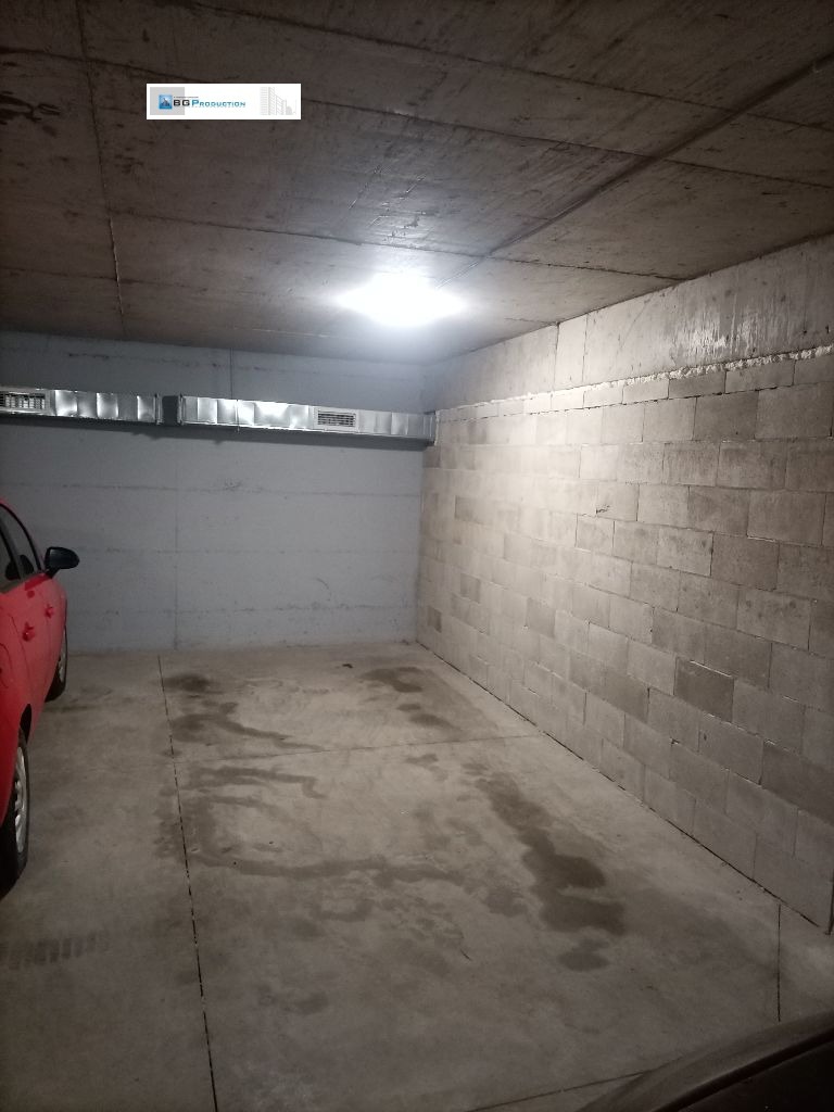 Дава под наем ГАРАЖ, ПАРКОМЯСТО, гр. София, Обеля 2, снимка 3 - Гаражи и паркоместа - 52696557