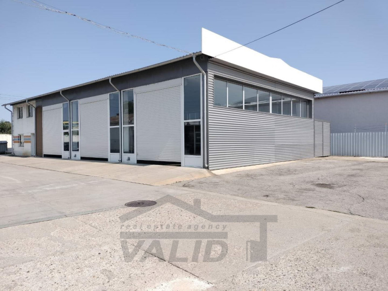 K pronájmu  Průmyslová budova Ruse , Centralen južen rajon , 255 m2 | 41550871 - obraz [2]