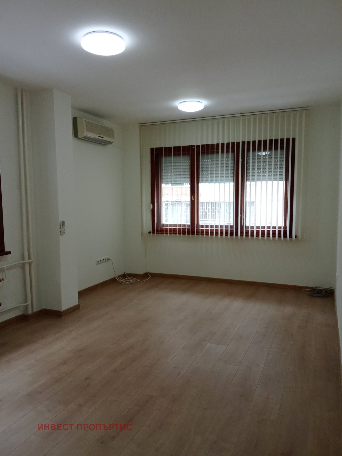 Дава под наем 2-СТАЕН, гр. София, Лозенец, снимка 2 - Апартаменти - 53070974