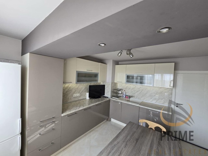 Дава под Наем МНОГОСТАЕН в град Бургас, Братя Миладинови - 100 кв.м / 700 € » 1 369.08 лв., ПРАЙМ РИЪЛ ЕСТЕЙТС ЕООД