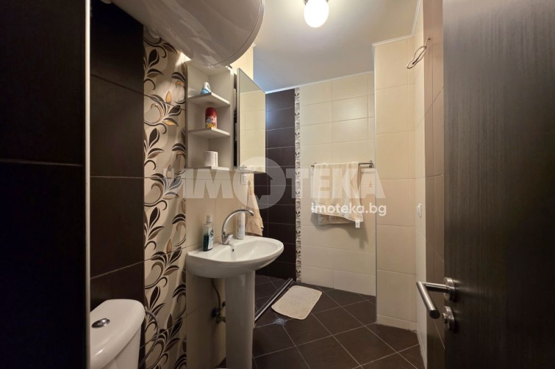 Дава под наем 2-СТАЕН, гр. София, Лозенец, снимка 6 - Апартаменти - 53086589
