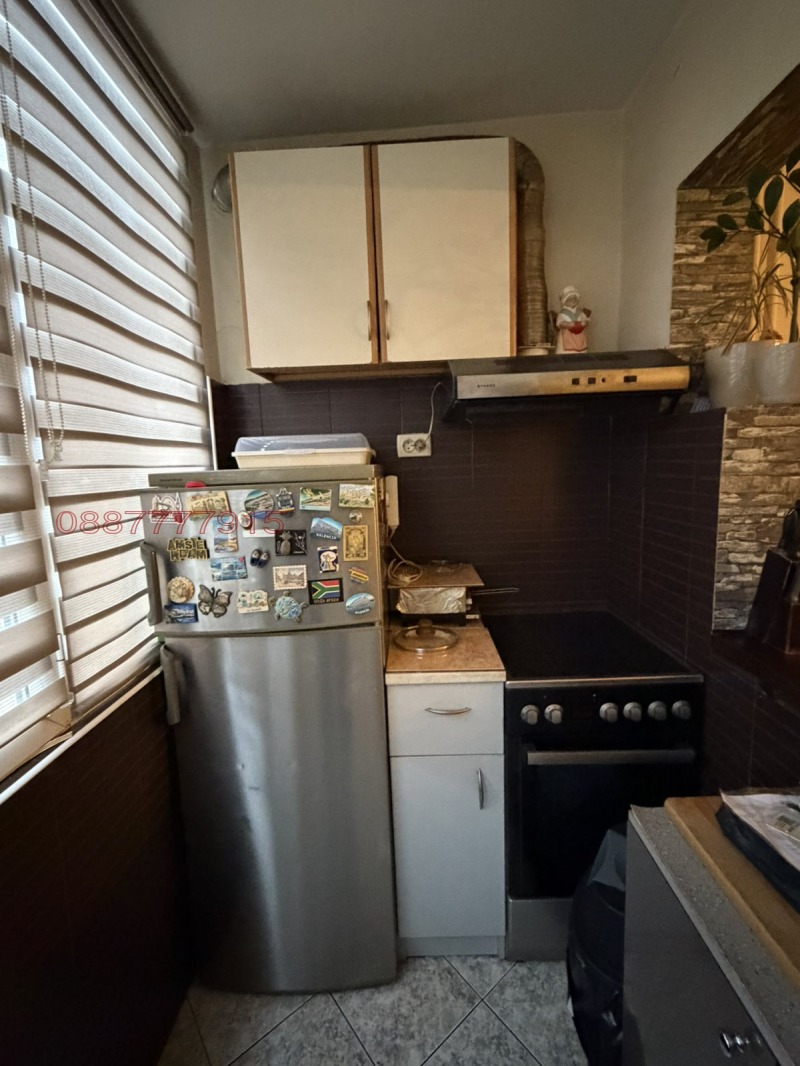 Дава под наем 2-СТАЕН, гр. София, Толстой, снимка 2 - Апартаменти - 53504381