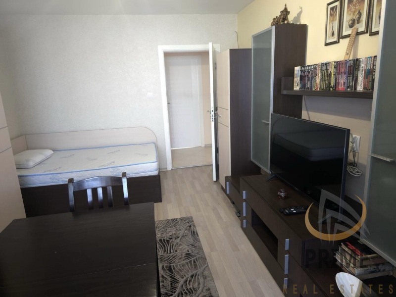 Zu vermieten  3+ Schlafzimmer Burgas , Bratja Miladinowi , 100 qm | 19277521 - Bild [12]