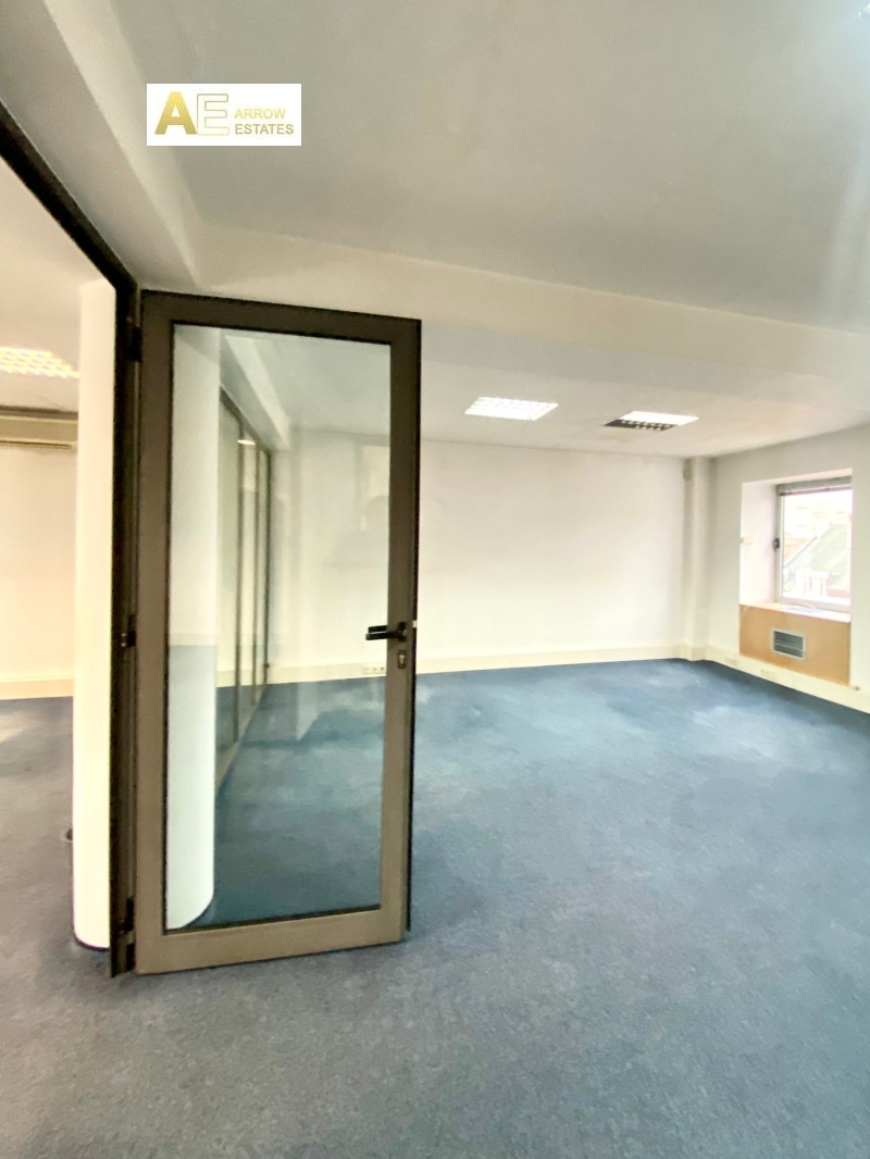 Дава под наем ОФИС, гр. София, Център, снимка 8 - Офиси - 53184666