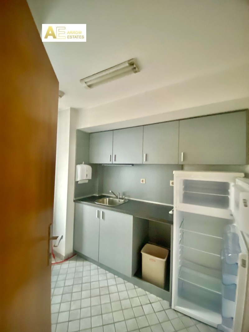 Дава под наем ОФИС, гр. София, Център, снимка 13 - Офиси - 53184666