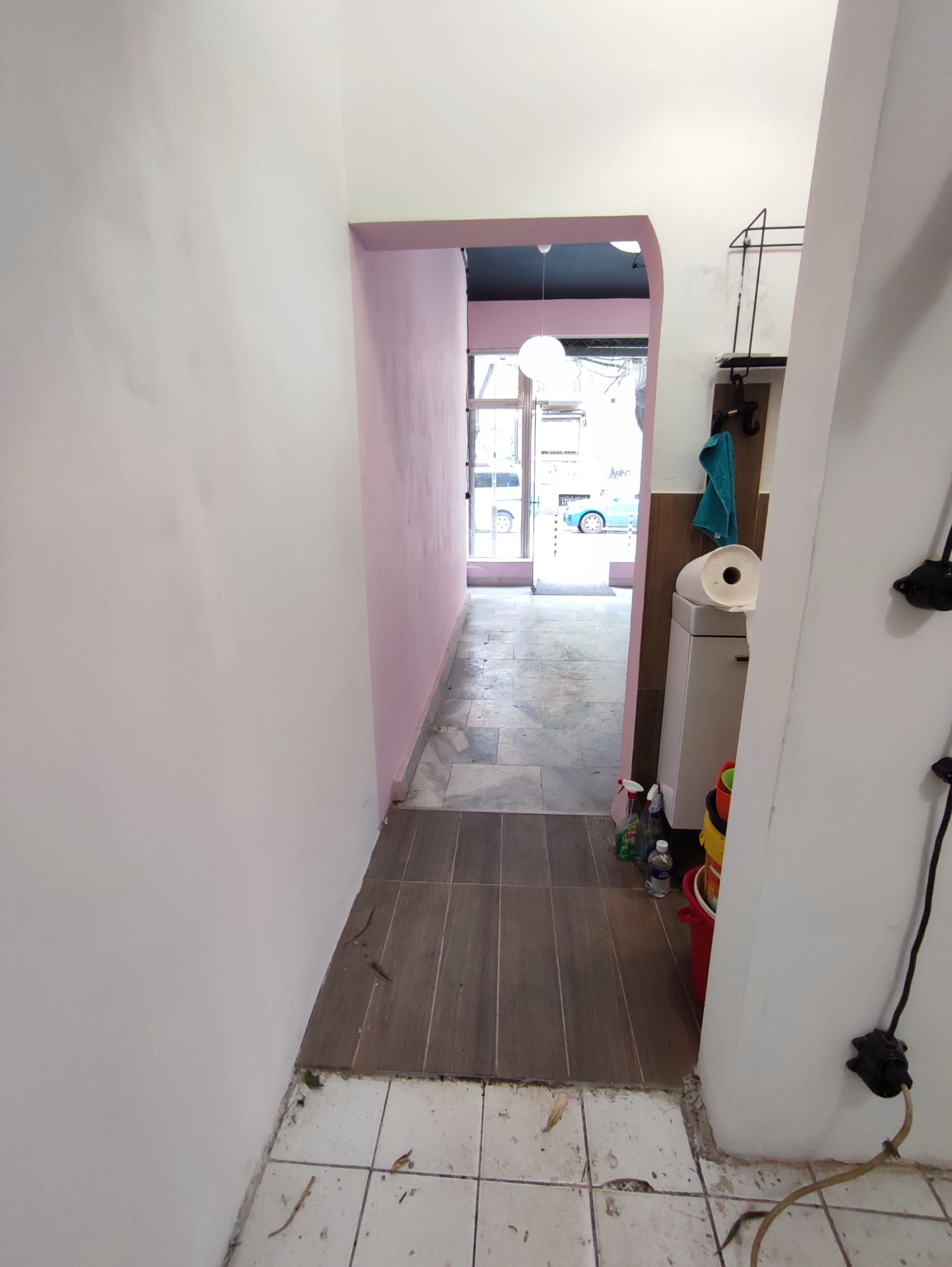 Дава под наем МАГАЗИН, гр. София, Център, снимка 8 - Магазини - 54206583