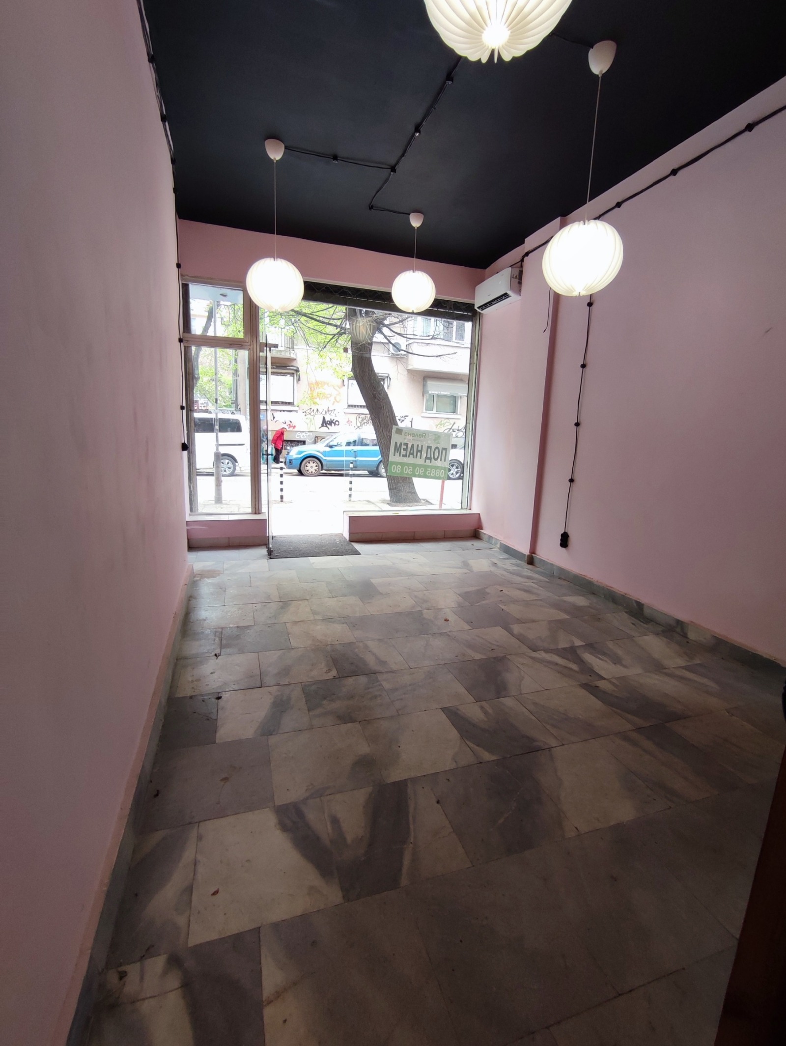 Дава под наем МАГАЗИН, гр. София, Център, снимка 3 - Магазини - 54206583