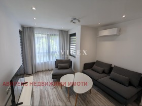 1 quarto Kiutchuk Parij, Plovdiv 2