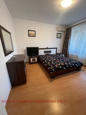 2 camere da letto Chajka, Varna 11