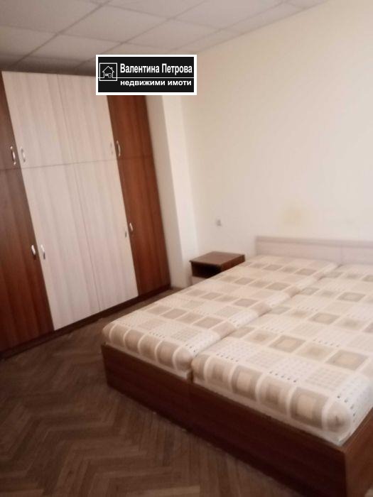 Do wynajęcia  1 sypialnia Ruse , Centar , 75 mkw | 98890399 - obraz [4]