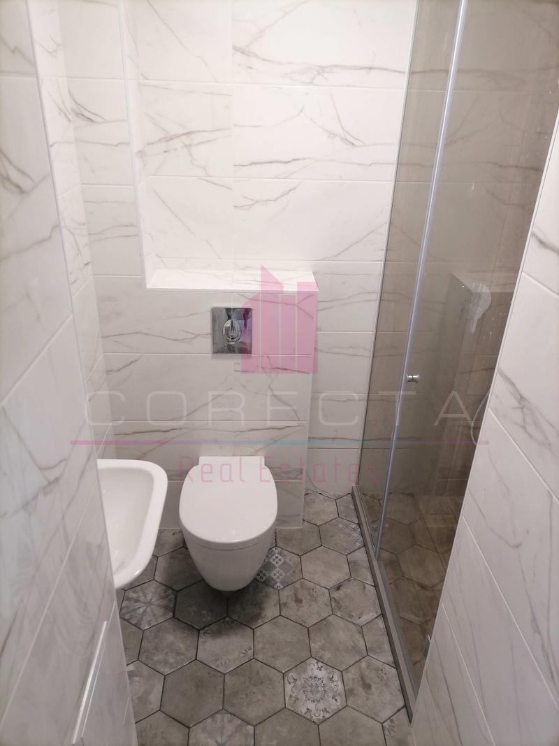Издаје се  1 спаваћа соба Русе , Центар , 60 м2 | 76026778 - слика [12]