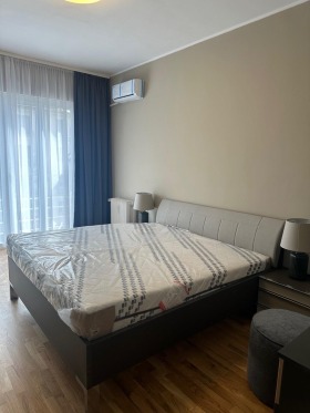 1 soverom Meditsinska akademija, Sofia 5