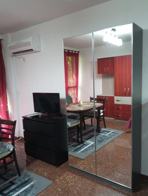 Da affittare  Studio Plovdiv , Karshiiaka , 40 mq | 69363984 - Immagine [2]