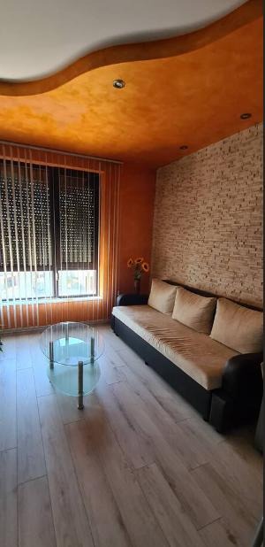 Te huur  1 slaapkamer Plovdiv , Karsjijaka , 68 m² | 67595389