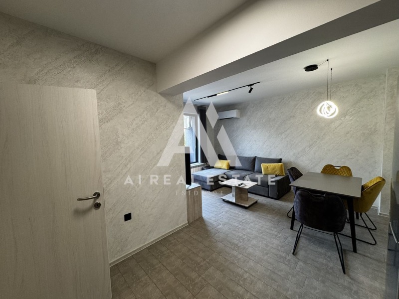 En renta  1 dormitorio Pleven , Idealen tsentar , 66 metros cuadrados | 50165344