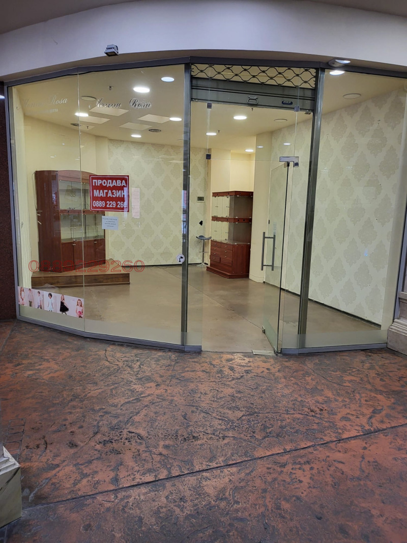 Дава под наем МАГАЗИН, гр. Пловдив, Център, снимка 4 - Магазини - 52917117