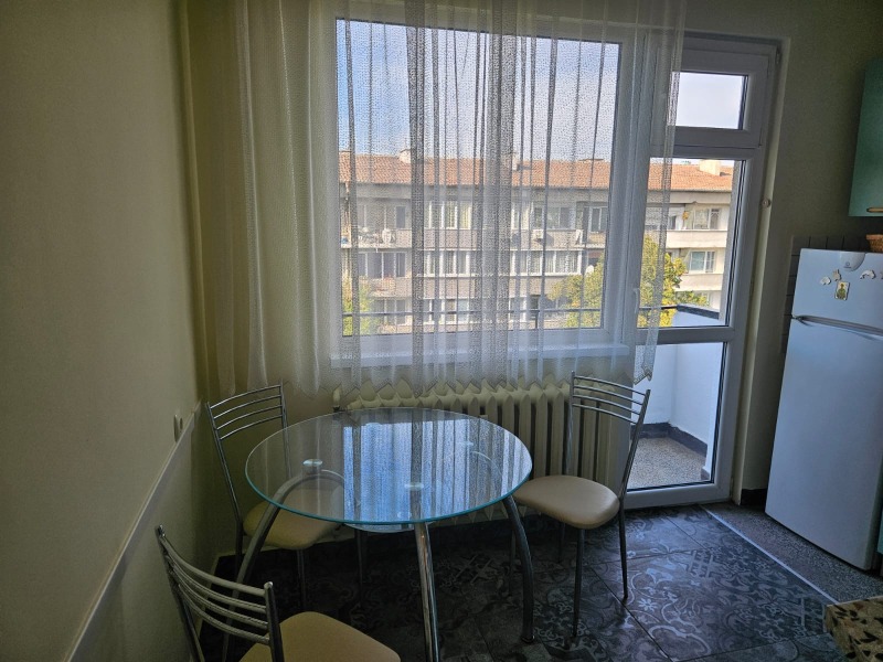 Para alugar  1 quarto Sofia , Medicinska akademiia , 65 m² | 81730092 - imagem [5]