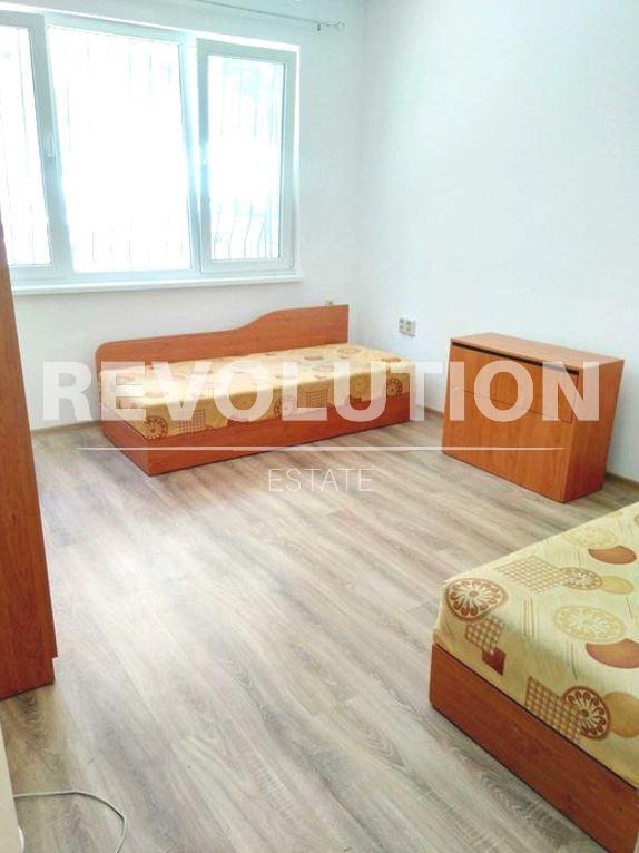 En renta  3 dormitorios Varna , Tsentar , 100 metros cuadrados | 41827251