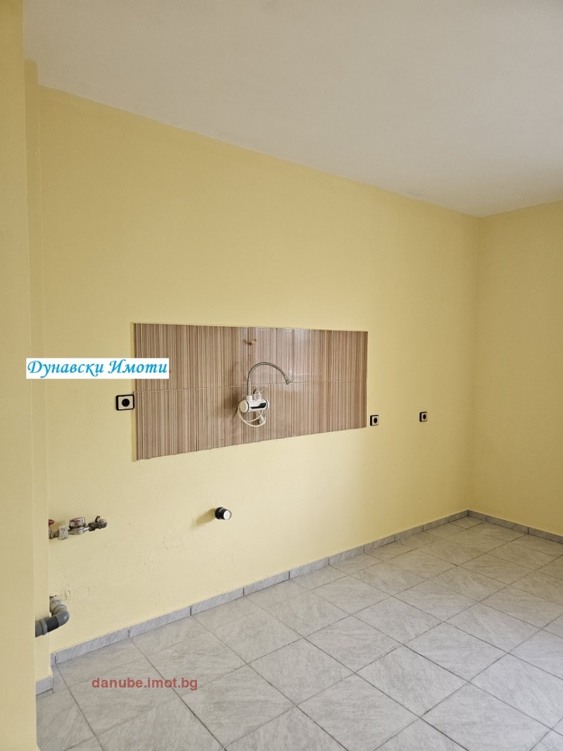 Προς ενοικίαση  3+ υπνοδωμάτιο Ρυσε , Χατσοβε , 120 τ.μ | 99543058 - εικόνα [11]