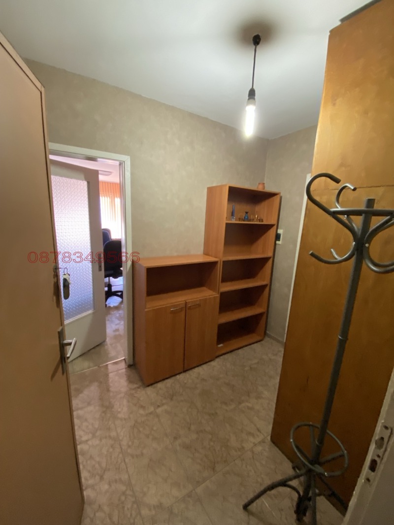 Para alugar  Escritório Sofia , Hadji Dimitar , 50 m² | 88937600 - imagem [11]