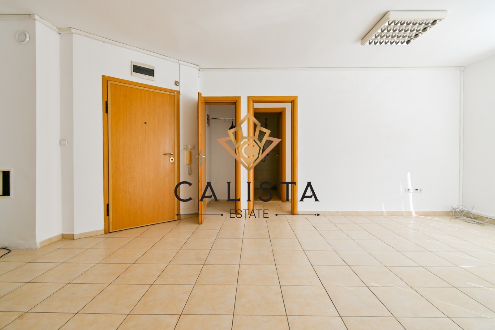 Дава под наем 2-СТАЕН, гр. София, Зона Б-5, снимка 2 - Апартаменти - 55314398