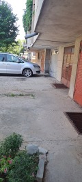Дава под наем ГАРАЖ, ПАРКОМЯСТО, гр. Плевен, Широк център, снимка 3