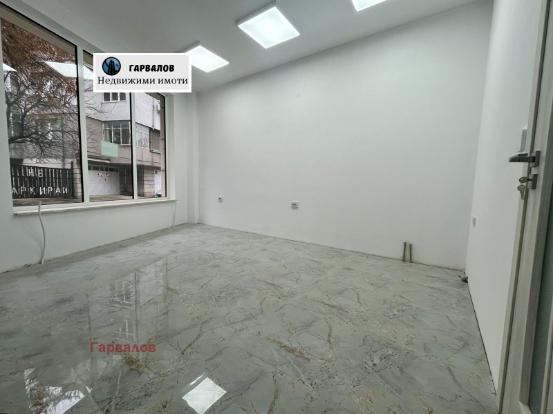 Дава под Наем ОФИС в град Русе, Център - 50 кв.м / 409.03 € » 800 лв., Гарвалов