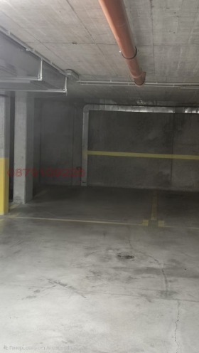 ГАРАЖ, ПАРКОМЯСТО, 12 m2