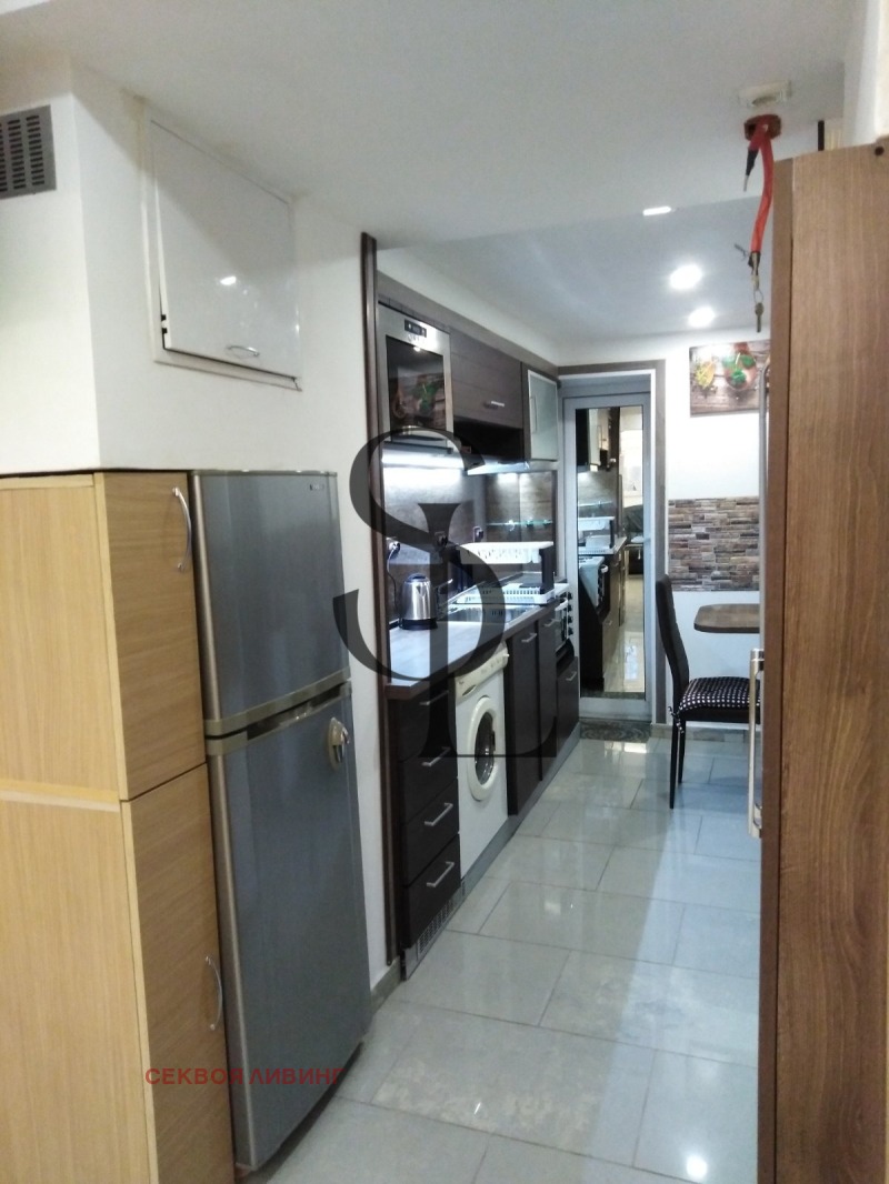 Te huur  Studio Sofia , Tsentar , 22 m² | 50000240 - afbeelding [2]