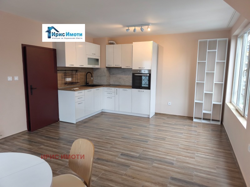 Издаје се  1 спаваћа соба Софија , Редута , 65 м2 | 40407734 - слика [2]