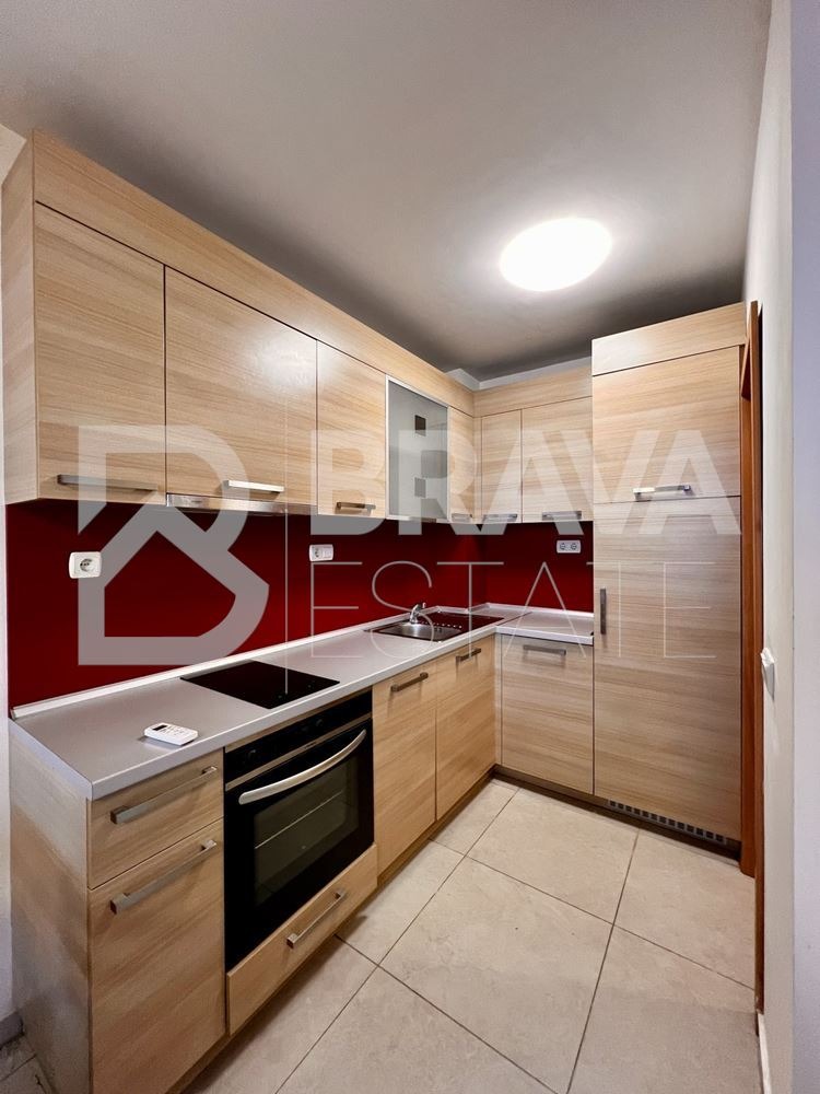 Дава под наем 3-СТАЕН, гр. Пловдив, Център, снимка 4 - Апартаменти - 53020217