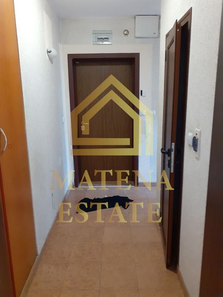 Дава под наем 3-СТАЕН, гр. София, Редута