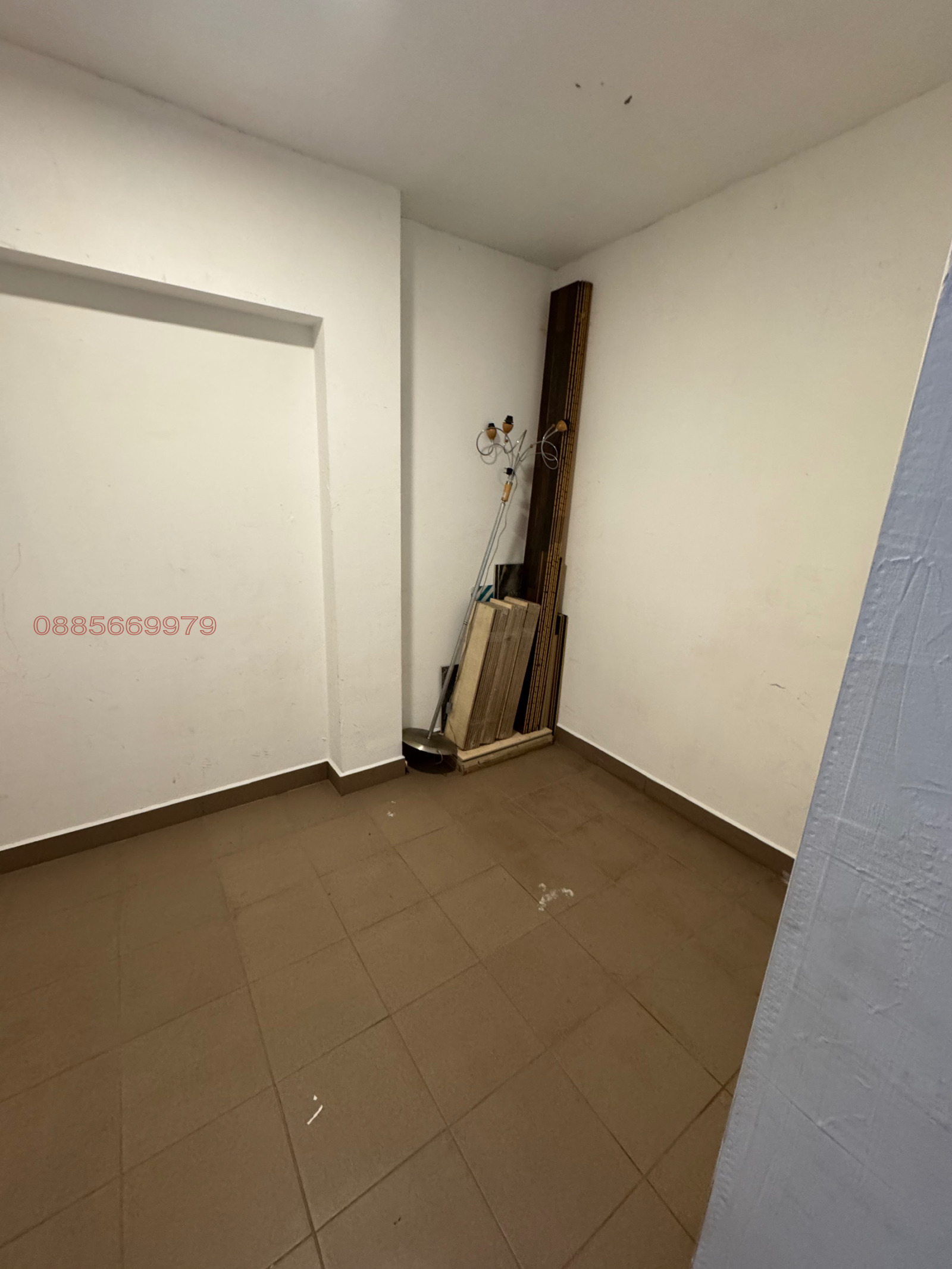 Дава под наем ГАРАЖ, ПАРКОМЯСТО, гр. София, Манастирски ливади, снимка 8 - Гаражи и паркоместа - 54086108