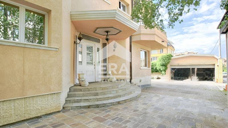 Дава под наем  Къща град София , Витоша , 815 кв.м | 32825944 - изображение [5]