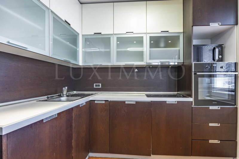 Дава под наем 3-СТАЕН, гр. София, Център, снимка 6 - Апартаменти - 53341766