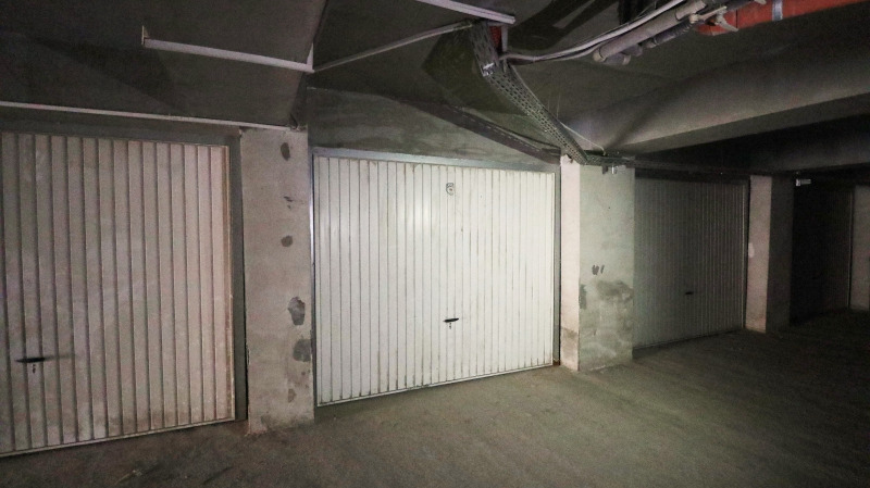 Til leje  Garage Sofia , Manastirski livadi , 25 kvm | 99490553