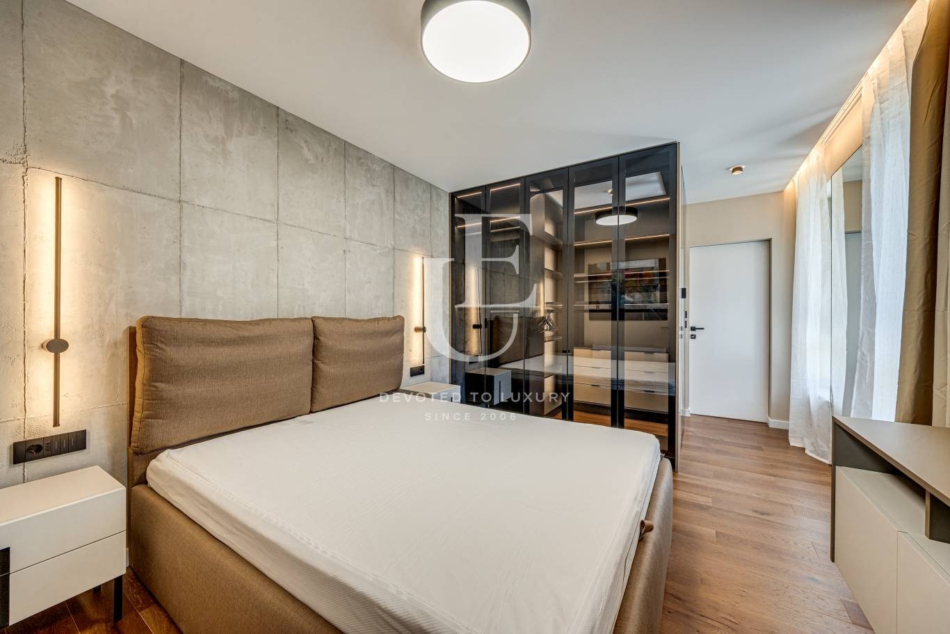 Дава под наем 2-СТАЕН, гр. София, Лозенец, снимка 4 - Апартаменти - 54225863