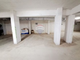 Para alugar Lugar de estacionamento
