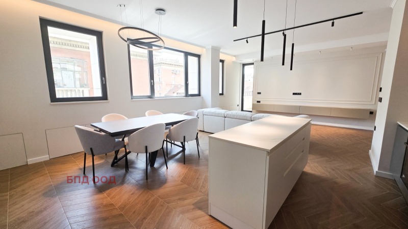 För uthyrning  2 sovrum Sofia , Centar , 150 kvm | 82191776 - bild [4]