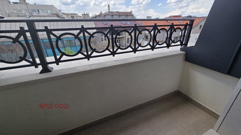 För uthyrning  2 sovrum Sofia , Centar , 150 kvm | 82191776 - bild [12]
