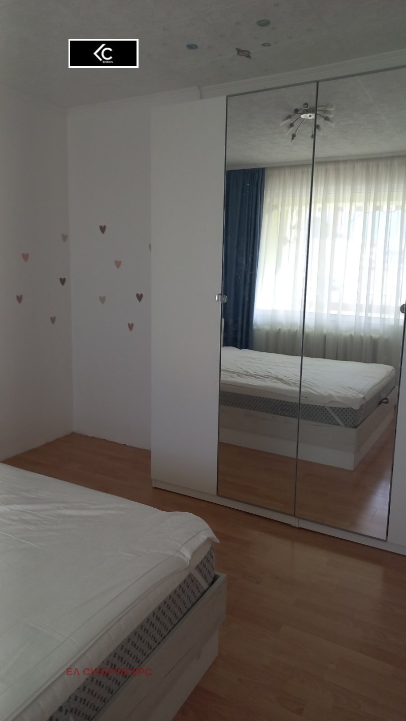 Дава под наем 4-СТАЕН, гр. София, Борово, снимка 17 - Апартаменти - 53012197