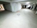 Под наем ГАРАЖ, ПАРКОМЯСТО, град Варна, Левски 1 • 120 лв. / 61.36 € • 50906351 3