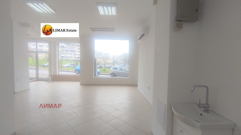 Дава под Наем МАГАЗИН в град Варна, Владислав Варненчик 1 - 125 кв.м / 1 200 € » 2 347.00 лв., ЛИМАР