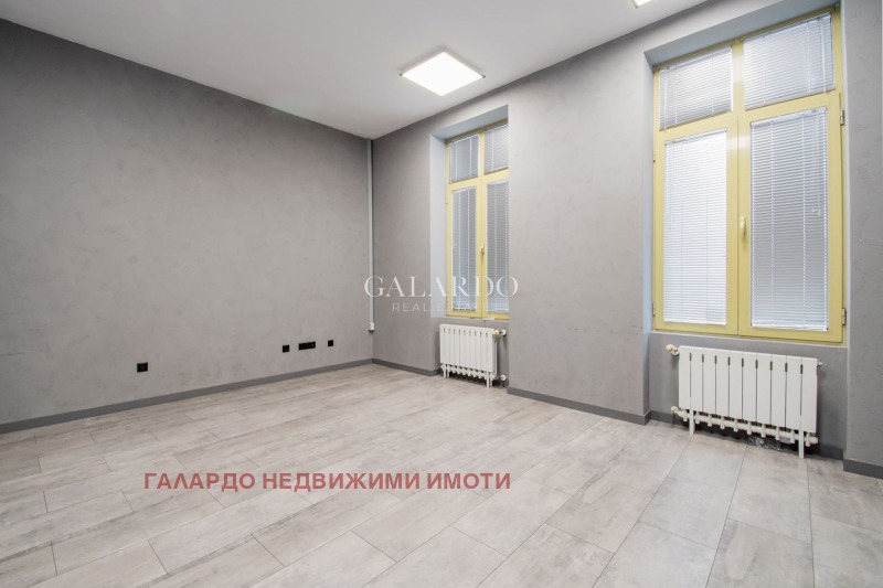 Vuokrattavana  Toimisto Sofia , Tsentar , 315 neliömetriä | 71069828 - kuva [10]