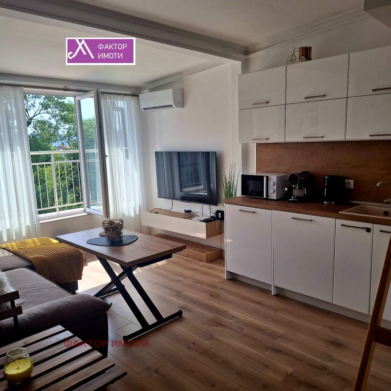 Te huur  Studio Varna , Festivalen kompleks , 35 m² | 13840650 - afbeelding [4]