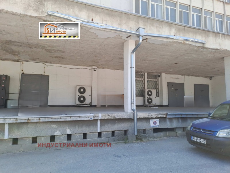Vuokrattavana  Varastointi Plovdiv , Industrialna zona - Jug , 560 neliömetriä | 34349738 - kuva [8]