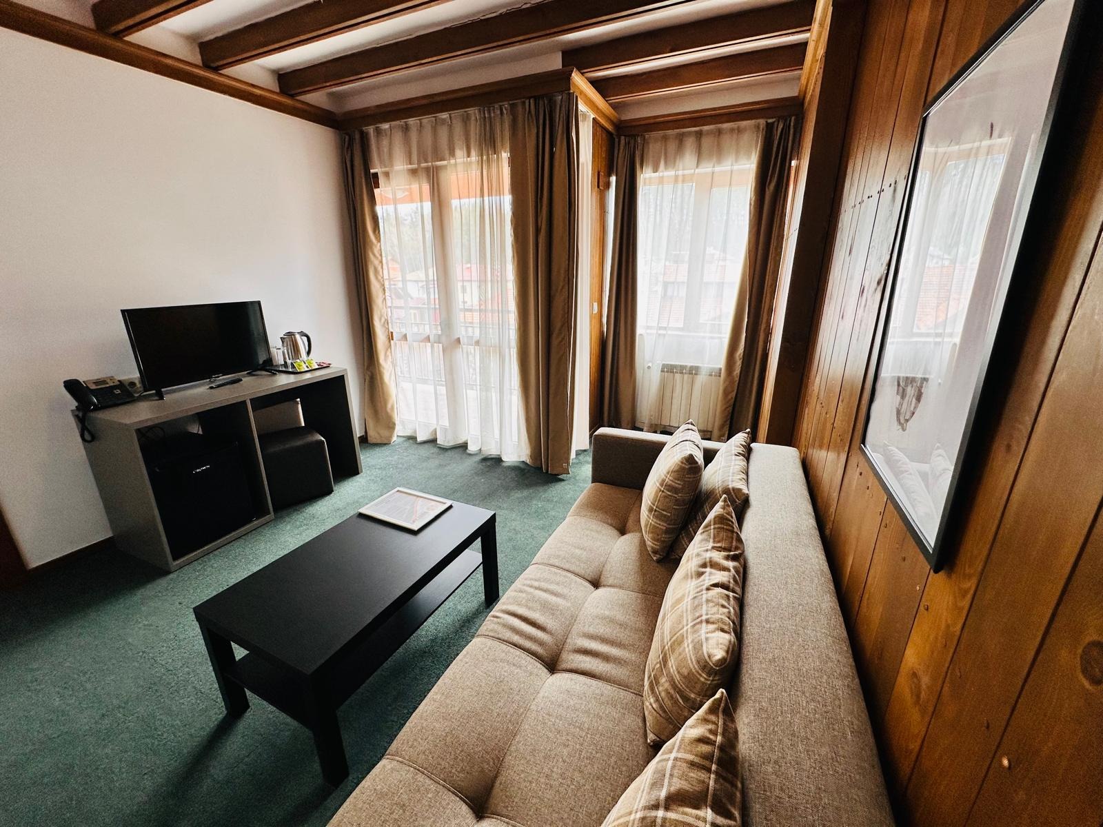 Дава под наем 2-СТАЕН, гр. Разлог, област Благоевград