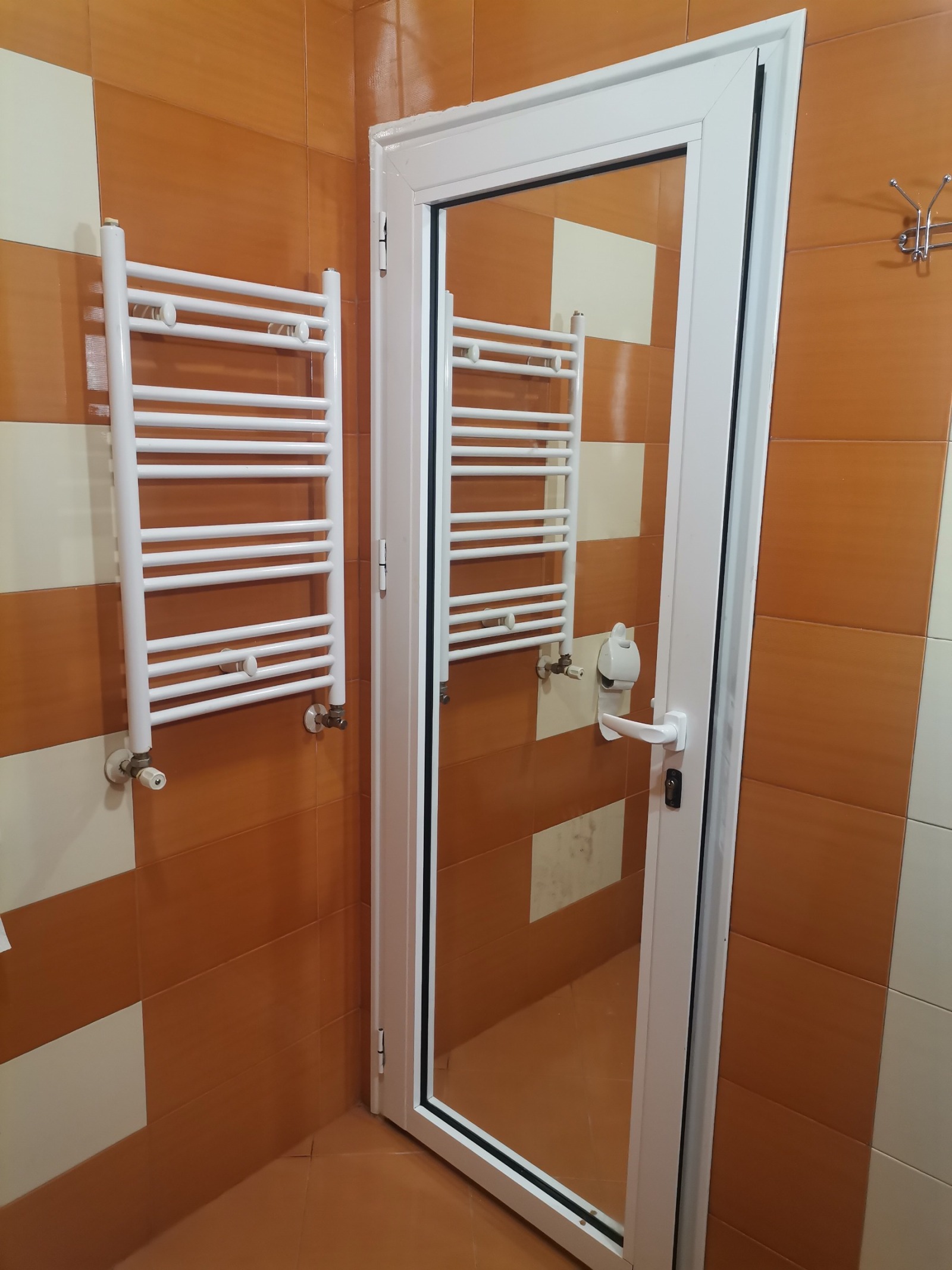Дава под наем 2-СТАЕН, гр. София, Люлин 2, снимка 12 - Апартаменти - 55149024
