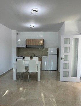 1 ložnice Zona B-19, Sofia 3